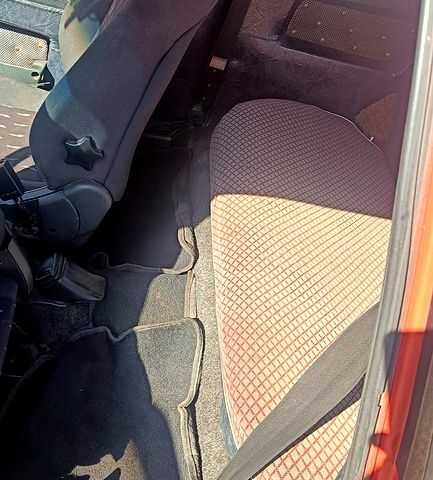 Красный ВАЗ 2108, объемом двигателя 1.3 л и пробегом 290 тыс. км за 600 $, фото 3 на Automoto.ua