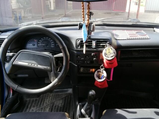 Красный ВАЗ 2108, объемом двигателя 1.5 л и пробегом 400 тыс. км за 1450 $, фото 6 на Automoto.ua