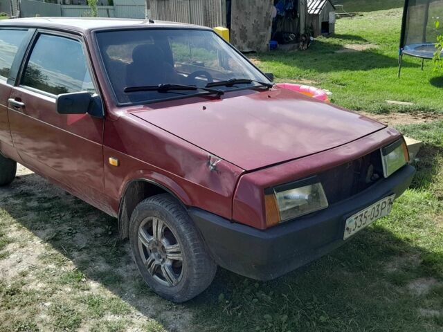 Красный ВАЗ 2108, объемом двигателя 0 л и пробегом 100 тыс. км за 700 $, фото 3 на Automoto.ua