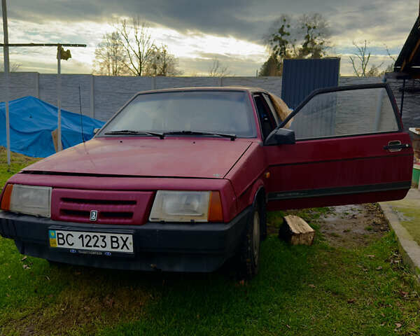 Красный ВАЗ 2108, объемом двигателя 0 л и пробегом 200 тыс. км за 700 $, фото 2 на Automoto.ua