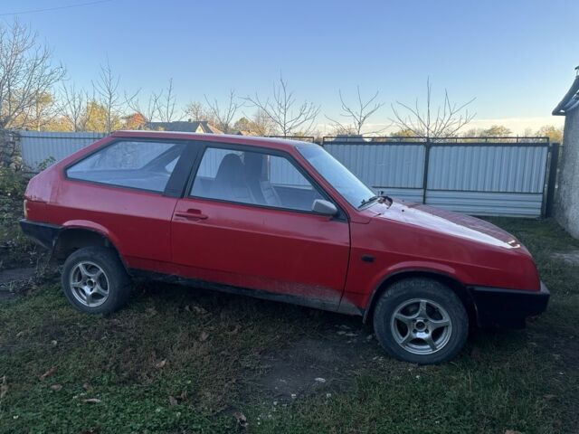 Красный ВАЗ 2108, объемом двигателя 1.3 л и пробегом 160 тыс. км за 900 $, фото 1 на Automoto.ua