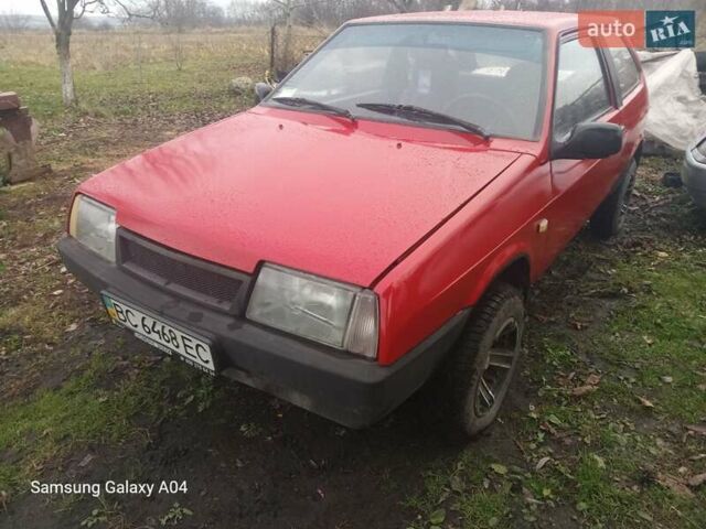 Красный ВАЗ 2108, объемом двигателя 1.5 л и пробегом 320 тыс. км за 1100 $, фото 8 на Automoto.ua