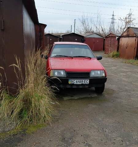 Красный ВАЗ 2108, объемом двигателя 1.5 л и пробегом 500 тыс. км за 750 $, фото 1 на Automoto.ua