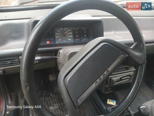 Красный ВАЗ 2108, объемом двигателя 1.5 л и пробегом 320 тыс. км за 1100 $, фото 7 на Automoto.ua