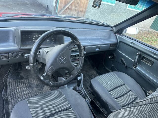 Красный ВАЗ 2108, объемом двигателя 1.3 л и пробегом 160 тыс. км за 900 $, фото 4 на Automoto.ua