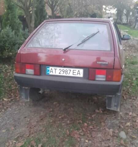 Красный ВАЗ 2108, объемом двигателя 1.1 л и пробегом 285 тыс. км за 1100 $, фото 1 на Automoto.ua