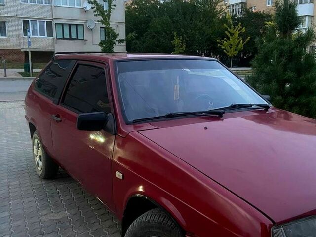 Красный ВАЗ 2108, объемом двигателя 1.5 л и пробегом 240 тыс. км за 870 $, фото 3 на Automoto.ua
