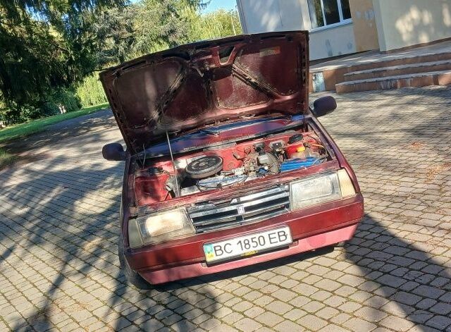 Красный ВАЗ 2108, объемом двигателя 1.3 л и пробегом 120 тыс. км за 605 $, фото 2 на Automoto.ua