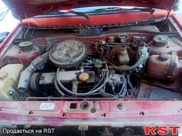 Красный ВАЗ 2108, объемом двигателя 1.1 л и пробегом 0 тыс. км за 700 $, фото 7 на Automoto.ua