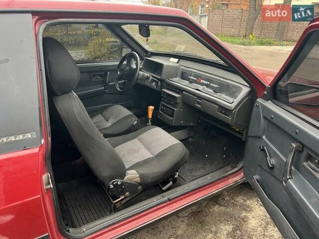 Красный ВАЗ 2108, объемом двигателя 1.5 л и пробегом 150 тыс. км за 1500 $, фото 7 на Automoto.ua