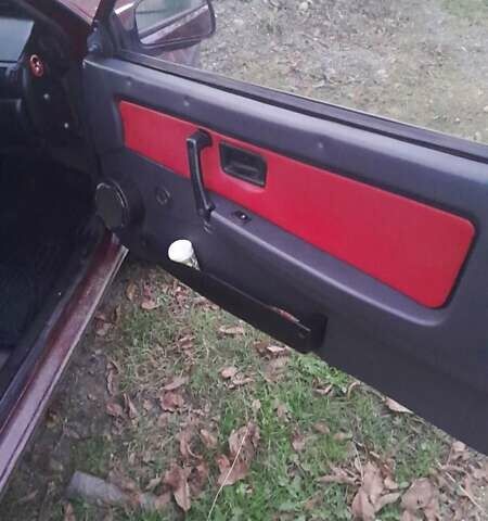 Красный ВАЗ 2108, объемом двигателя 1.1 л и пробегом 285 тыс. км за 1100 $, фото 6 на Automoto.ua