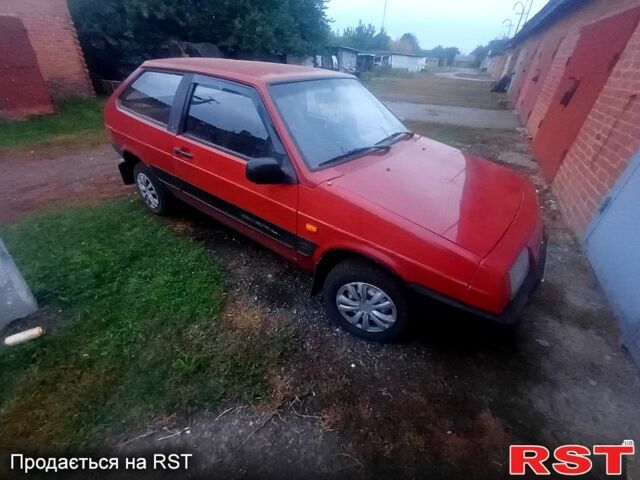 Красный ВАЗ 2108, объемом двигателя 1.5 л и пробегом 80 тыс. км за 1400 $, фото 2 на Automoto.ua