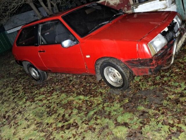 Красный ВАЗ 2108, объемом двигателя 0 л и пробегом 1000 тыс. км за 761 $, фото 3 на Automoto.ua