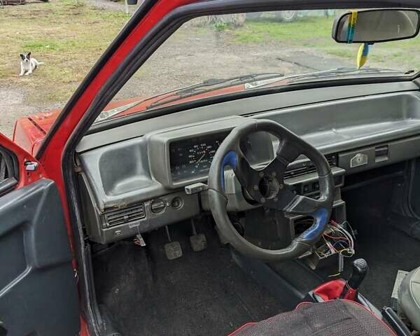 Червоний ВАЗ 2108, об'ємом двигуна 1.5 л та пробігом 100 тис. км за 1150 $, фото 4 на Automoto.ua