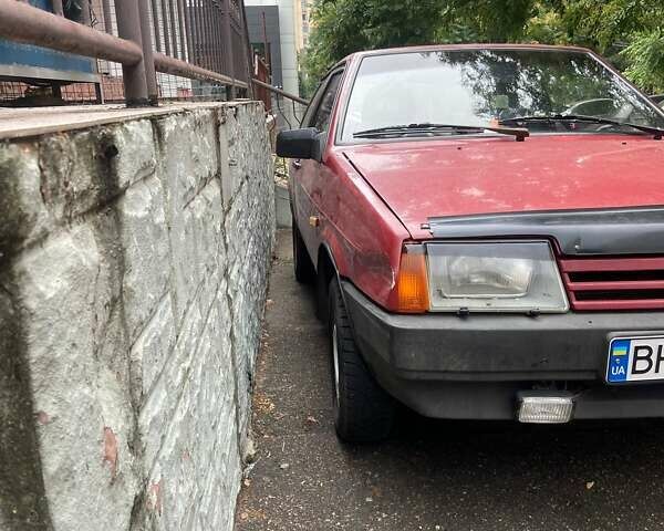Красный ВАЗ 2108, объемом двигателя 1.3 л и пробегом 65 тыс. км за 1200 $, фото 2 на Automoto.ua