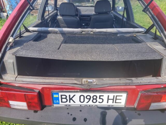 Красный ВАЗ 2108, объемом двигателя 1.1 л и пробегом 50 тыс. км за 350 $, фото 4 на Automoto.ua