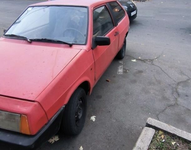 Красный ВАЗ 2108, объемом двигателя 0 л и пробегом 288 тыс. км за 500 $, фото 1 на Automoto.ua
