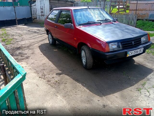 Красный ВАЗ 2108, объемом двигателя 1.3 л и пробегом 150 тыс. км за 770 $, фото 4 на Automoto.ua