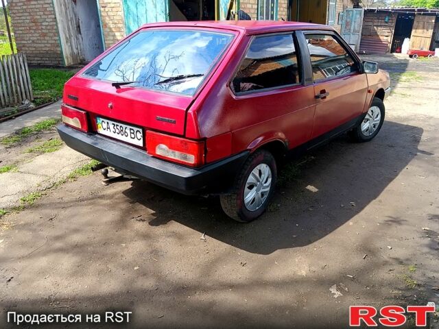 Красный ВАЗ 2108, объемом двигателя 1.3 л и пробегом 150 тыс. км за 770 $, фото 2 на Automoto.ua