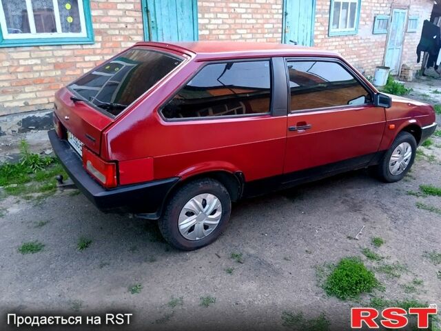 Красный ВАЗ 2108, объемом двигателя 1.3 л и пробегом 150 тыс. км за 770 $, фото 1 на Automoto.ua