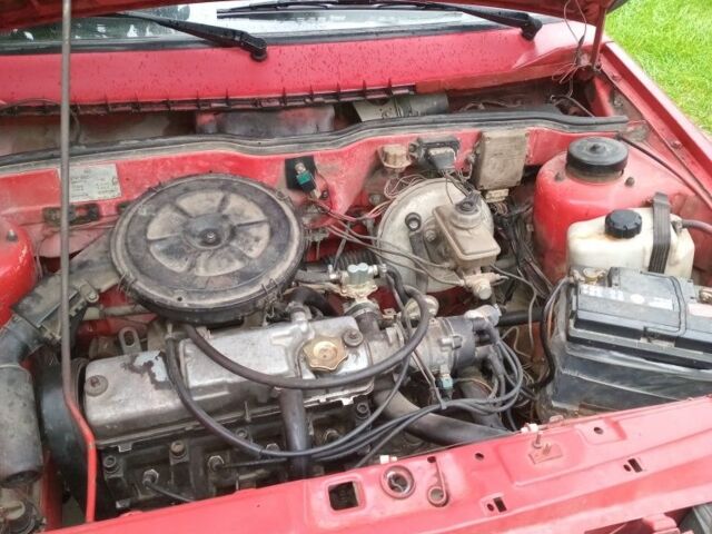 Красный ВАЗ 2108, объемом двигателя 1.5 л и пробегом 102 тыс. км за 591 $, фото 6 на Automoto.ua