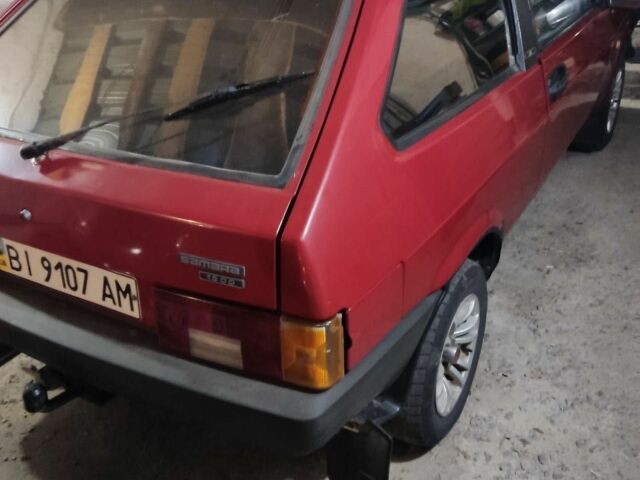 Красный ВАЗ 2108, объемом двигателя 1.5 л и пробегом 240 тыс. км за 1350 $, фото 1 на Automoto.ua