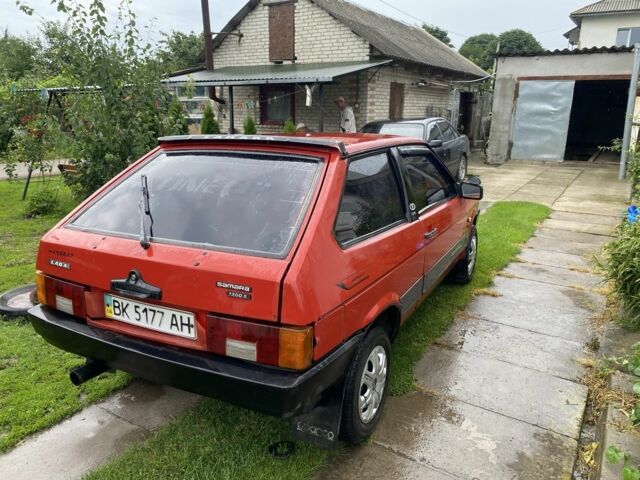 ВАЗ 2108 1995 в Нововолынск на Automoto.ua Красный ВАЗ 2108, объемом двигателя 1.3 л и пробегом 3 тыс. км за 900 $, фото 2 на Automoto.ua