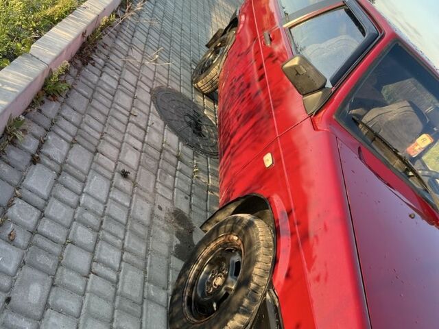 Червоний ВАЗ 2108, об'ємом двигуна 1.5 л та пробігом 44 тис. км за 1000 $, фото 2 на Automoto.ua