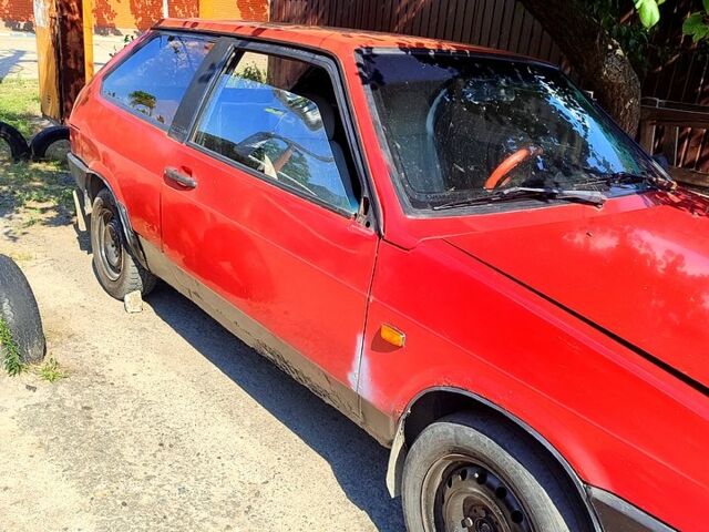 Красный ВАЗ 2108, объемом двигателя 1.5 л и пробегом 78 тыс. км за 450 $, фото 1 на Automoto.ua