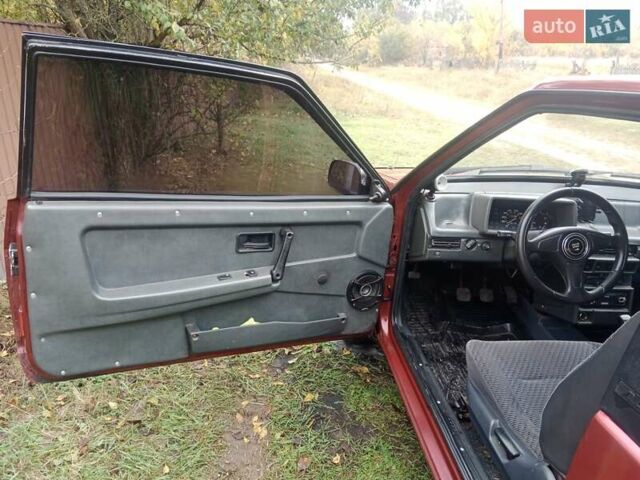 ВАЗ 2108 1995 в Чернигове на Automoto.ua Красный ВАЗ 2108, объемом двигателя 1.5 л и пробегом 120 тыс. км за 2200 $, фото 2 на Automoto.ua