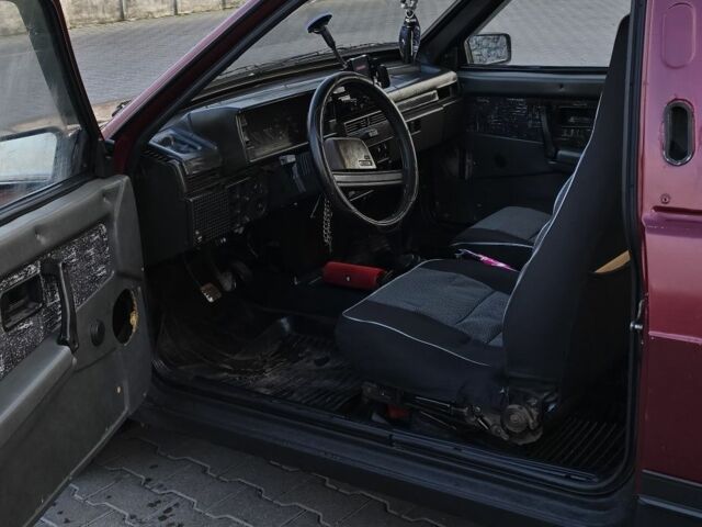 Червоний ВАЗ 2108, об'ємом двигуна 1.5 л та пробігом 215 тис. км за 1020 $, фото 5 на Automoto.ua