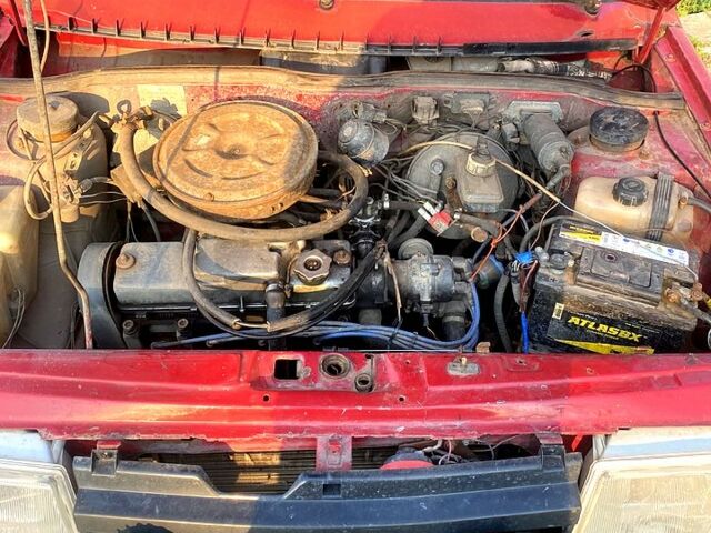 Красный ВАЗ 2108, объемом двигателя 1.5 л и пробегом 160 тыс. км за 520 $, фото 5 на Automoto.ua