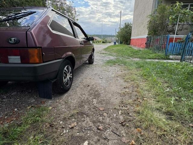 Красный ВАЗ 2108, объемом двигателя 0 л и пробегом 63 тыс. км за 1999 $, фото 2 на Automoto.ua