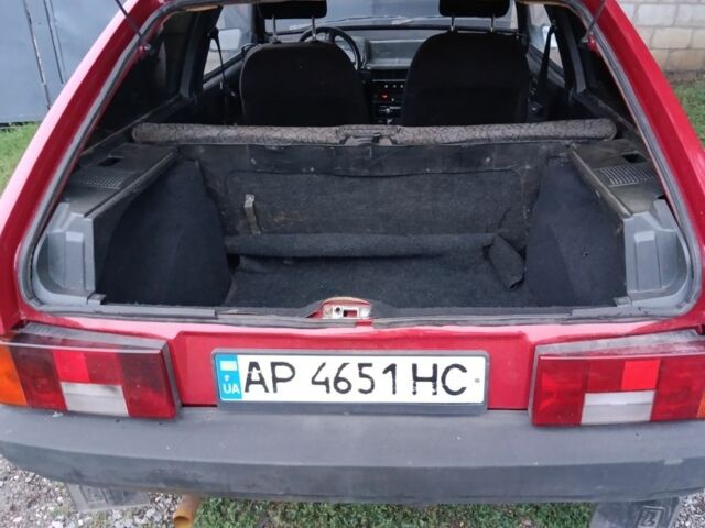 Красный ВАЗ 2108, объемом двигателя 1.3 л и пробегом 70 тыс. км за 850 $, фото 4 на Automoto.ua