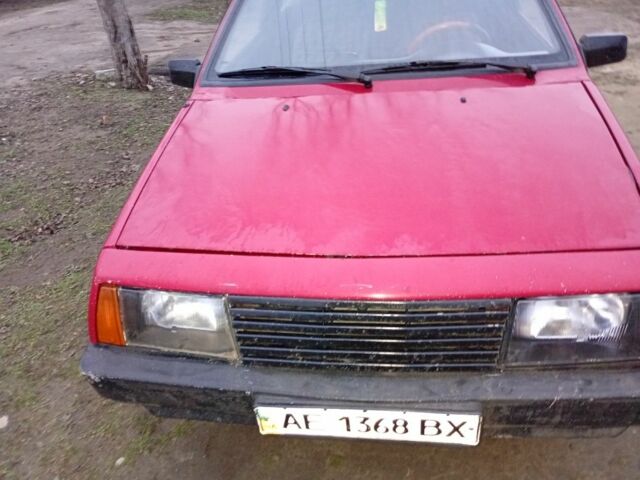 Красный ВАЗ 2108, объемом двигателя 1 л и пробегом 2 тыс. км за 850 $, фото 3 на Automoto.ua