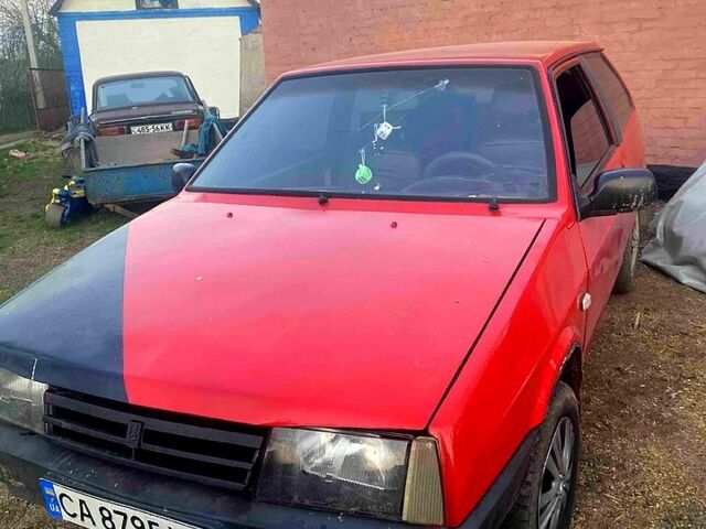 Красный ВАЗ 2108, объемом двигателя 15 л и пробегом 0 тыс. км за 600 $, фото 2 на Automoto.ua