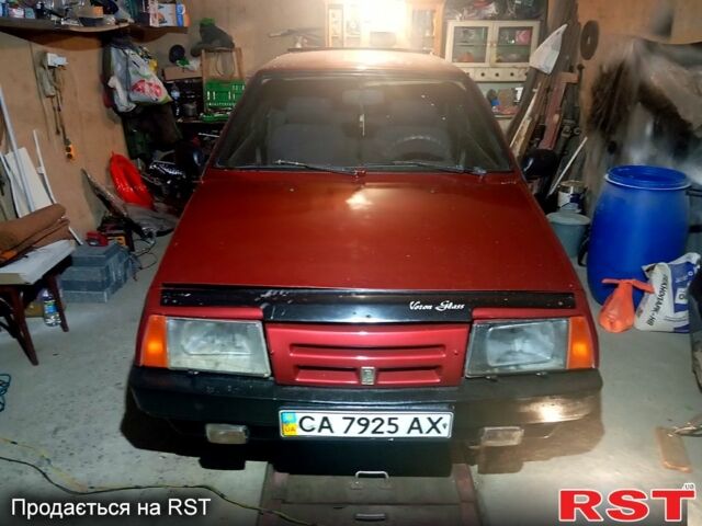 Красный ВАЗ 2108, объемом двигателя 1.5 л и пробегом 150 тыс. км за 650 $, фото 1 на Automoto.ua