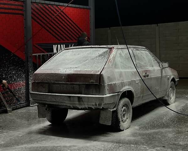 Красный ВАЗ 2108, объемом двигателя 1.3 л и пробегом 100 тыс. км за 750 $, фото 4 на Automoto.ua