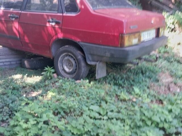 Красный ВАЗ 2108, объемом двигателя 1.5 л и пробегом 1 тыс. км за 11111 $, фото 8 на Automoto.ua