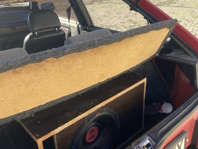 Красный ВАЗ 2108, объемом двигателя 1.3 л и пробегом 3 тыс. км за 741 $, фото 4 на Automoto.ua