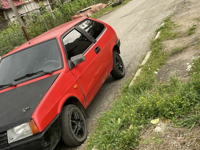 Красный ВАЗ 2108, объемом двигателя 1.5 л и пробегом 200 тыс. км за 632 $, фото 5 на Automoto.ua