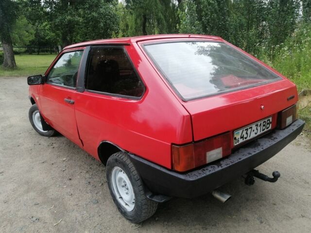 Красный ВАЗ 2108, объемом двигателя 0 л и пробегом 200 тыс. км за 430 $, фото 6 на Automoto.ua