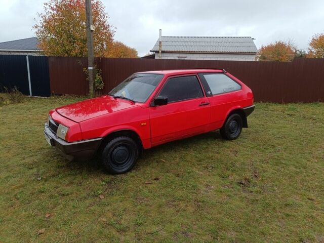 Красный ВАЗ 2108, объемом двигателя 1.3 л и пробегом 128 тыс. км за 750 $, фото 1 на Automoto.ua