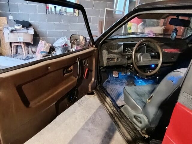 Красный ВАЗ 2108, объемом двигателя 0 л и пробегом 48 тыс. км за 650 $, фото 1 на Automoto.ua