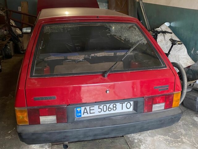 Красный ВАЗ 2108, объемом двигателя 1.3 л и пробегом 46 тыс. км за 953 $, фото 3 на Automoto.ua