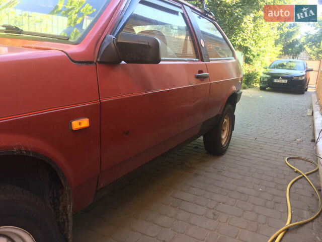 Красный ВАЗ 2108, объемом двигателя 1.3 л и пробегом 100 тыс. км за 1300 $, фото 2 на Automoto.ua