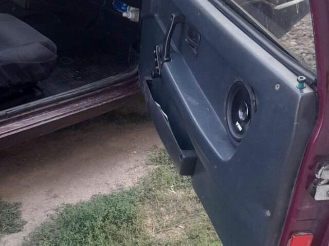 Красный ВАЗ 2108, объемом двигателя 1.3 л и пробегом 62 тыс. км за 950 $, фото 1 на Automoto.ua