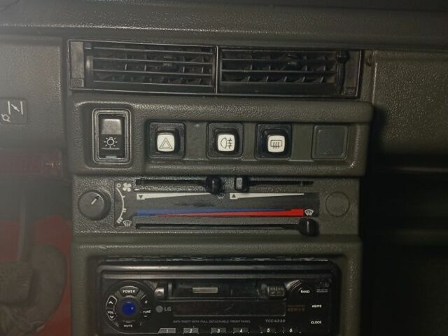 Красный ВАЗ 2108, объемом двигателя 1.3 л и пробегом 91 тыс. км за 1500 $, фото 17 на Automoto.ua