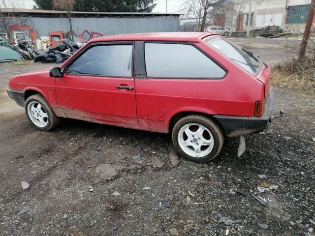 Красный ВАЗ 2108, объемом двигателя 0 л и пробегом 1 тыс. км за 432 $, фото 4 на Automoto.ua