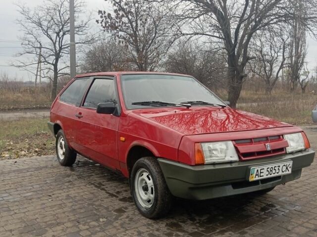 Красный ВАЗ 2108, объемом двигателя 1.3 л и пробегом 91 тыс. км за 1500 $, фото 2 на Automoto.ua